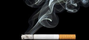 odstrániť cigaretový dym